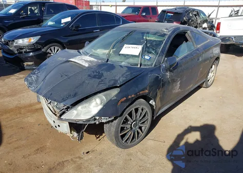 2001 Toyota Celica Gt z USA, uszkodzony, nr VIN JTDDR32T010079655